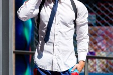 江苏泳拆男模(时髦泳拆男模)