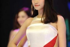 江苏成都特大模特兼职**(成都服拆模特兼职是实的吗)
