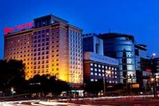 江苏酒店商务伴游雇用(北京伴游雇用90万月薪)