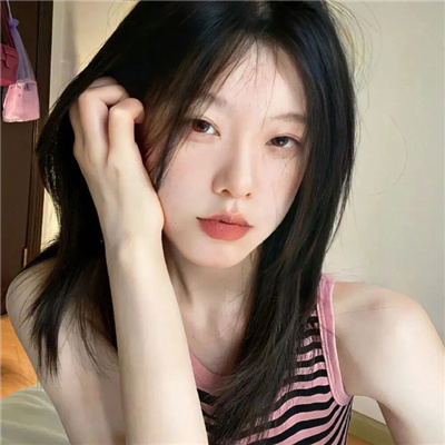 江苏顶级商务伴游：精致品尝，超越期望的不凡体验  
