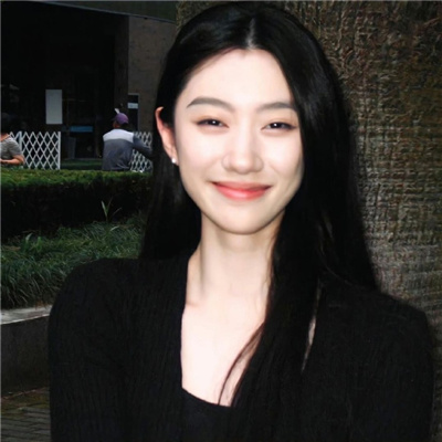江苏商务伴游如何提升自己的行业知识和技能
