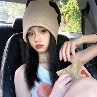 江苏伴游女生乙傲薇的资料
