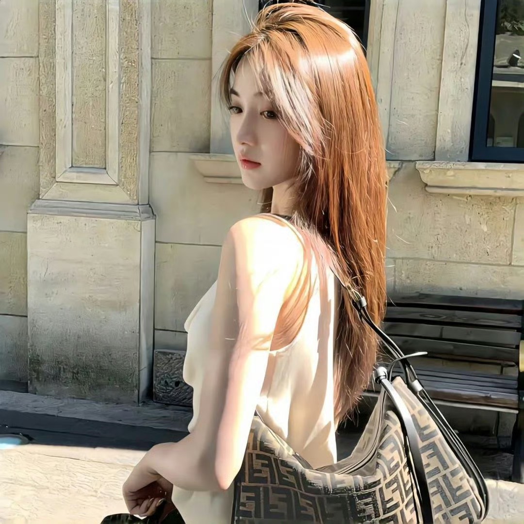 江苏伴游女生夏夏的资料